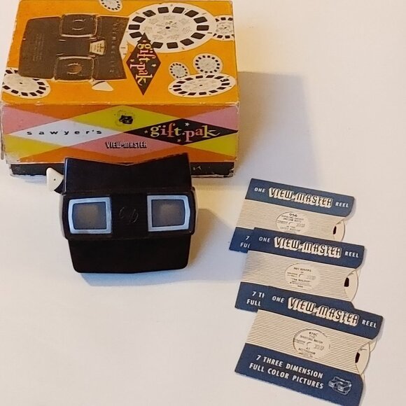 VINTAGE SAWYER'S View-Master Gift Pack with Box and 3 Reels Roy Rogers Hopalong - Picture 1 of 16
